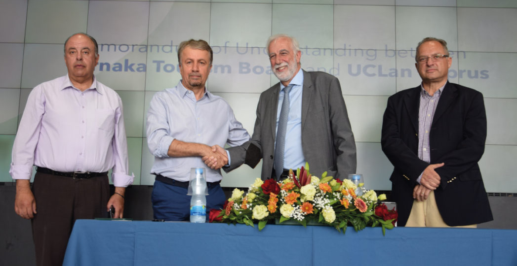 Μνημόνιο Συνεργασίας υπέγραψαν ΕΤΑΠ Λάρνακας και Πανεπιστήμιο UCLan Cyprus